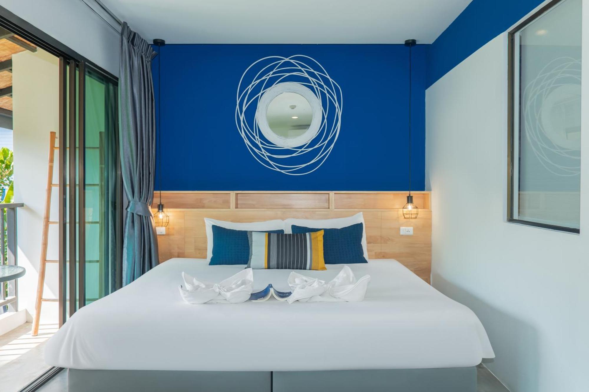 Kraam Silhouette Hotel And Cafe Phuket Chalong Esterno foto
