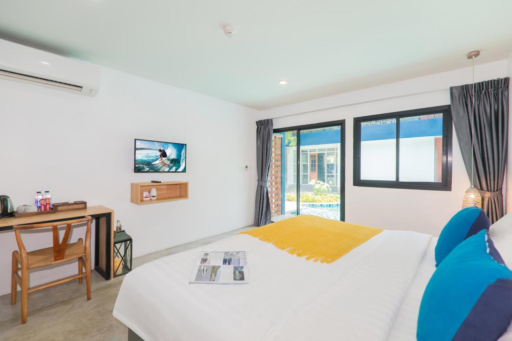 Kraam Silhouette Hotel And Cafe Phuket Chalong Esterno foto