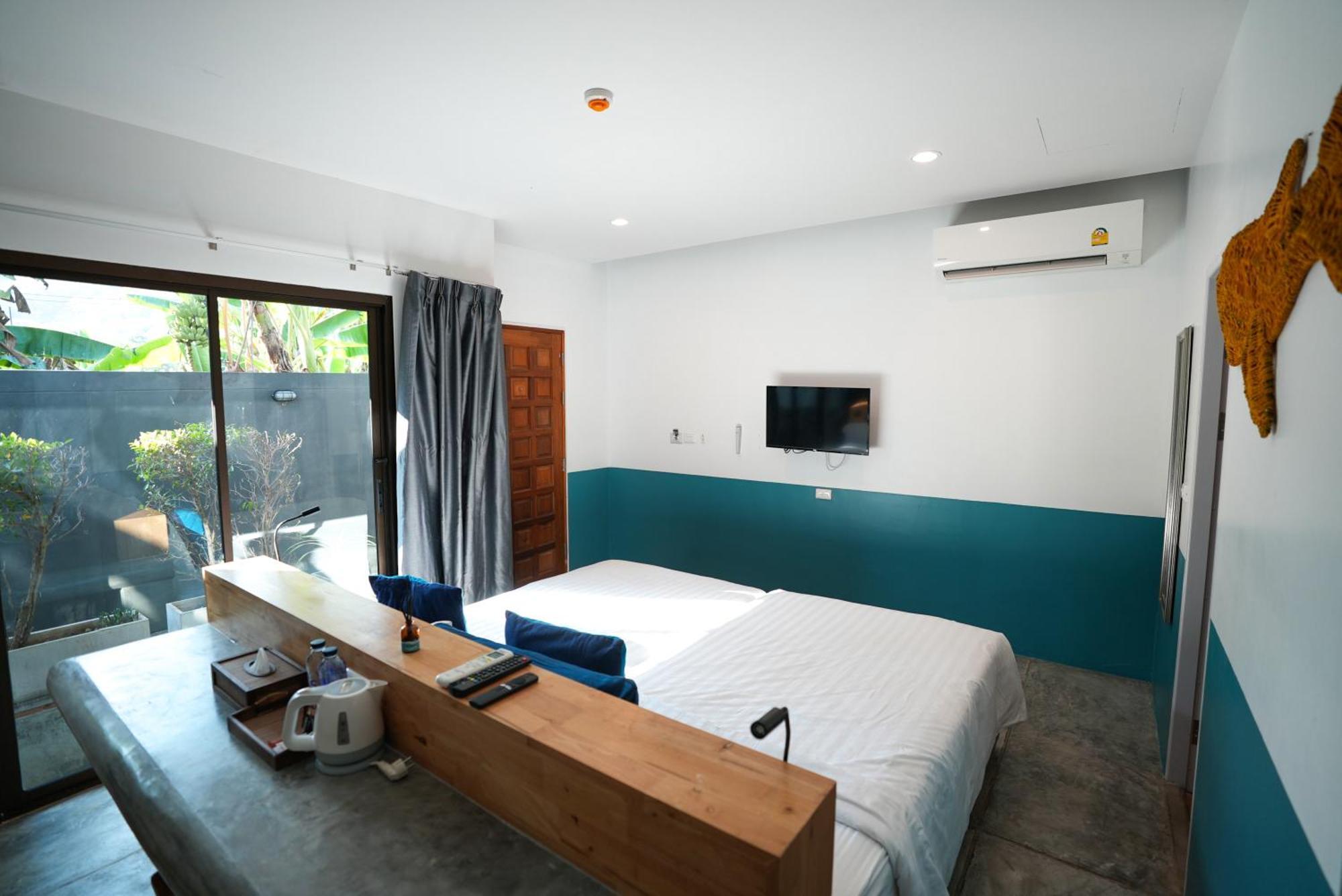 Kraam Silhouette Hotel And Cafe Phuket Chalong Esterno foto